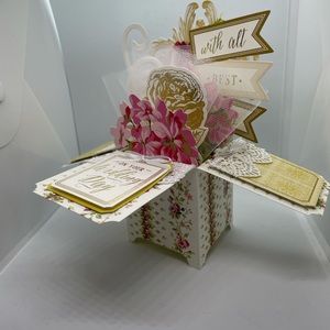 Opening floral box for wedding gifts